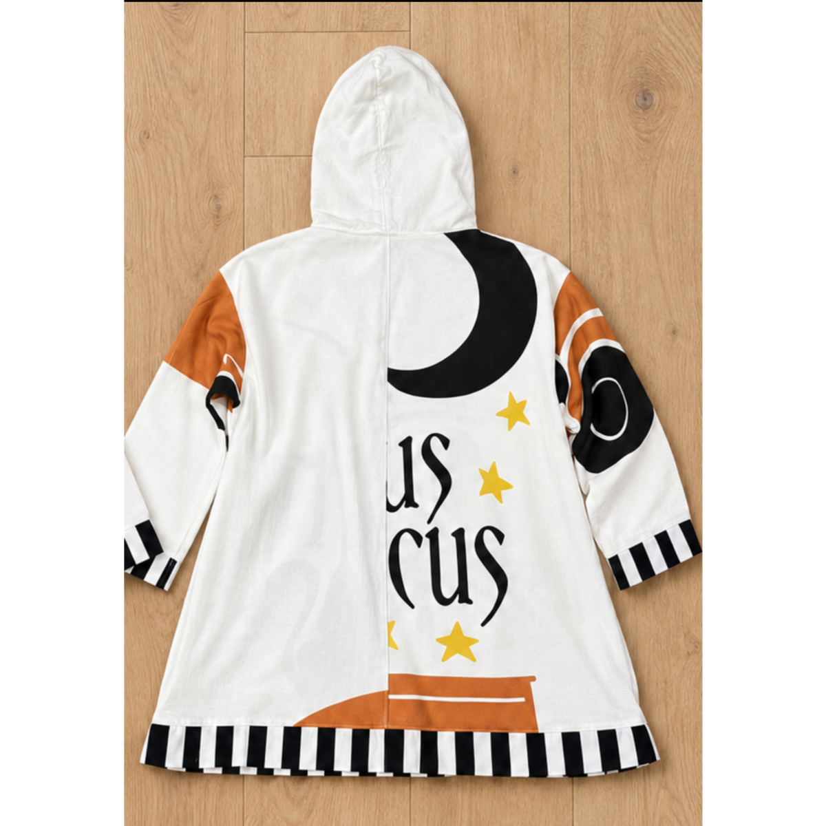 "Hocus Pocus" — Retro Halloween Hooded Pullover Sweatshirt